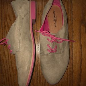 Suede lace up shoes